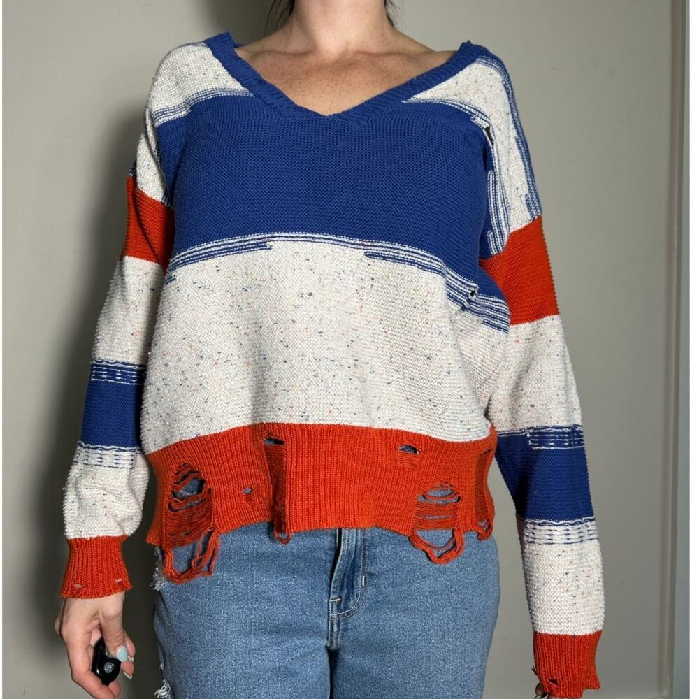 Fate Multicolor Distressed V Neck Sweater Size Small
